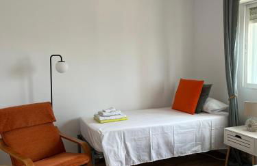 Duplex in residential complex with pool - Photo 36