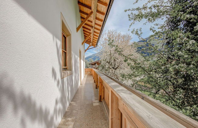 Apartment in Hainzenberg Near Ski Lift - Photo 16