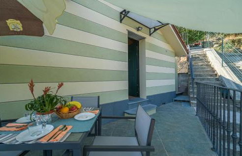 1 Bedroom Nice Home In Avegno - Foto 7