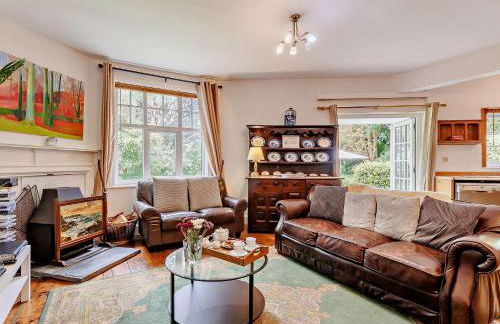 3 Bed in Cemmaes 93080 - Photo 10