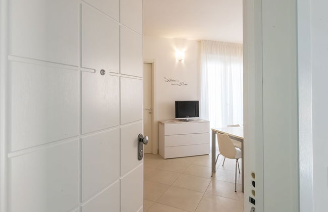 Elegante Trilocale Marconi Prima Fila Mare - Foto 16