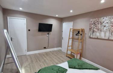 Premier inn mattresses SKY SPORTS & Netflix- sleeps 6 - Foto 8