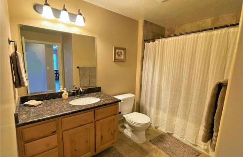 3-Bedroom Luxury Condo in the Heart of the City - Foto 14