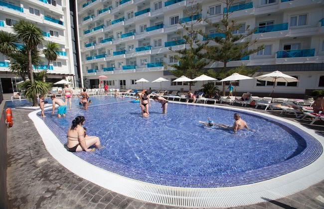 Aparthotel Acuazul - Photo 29