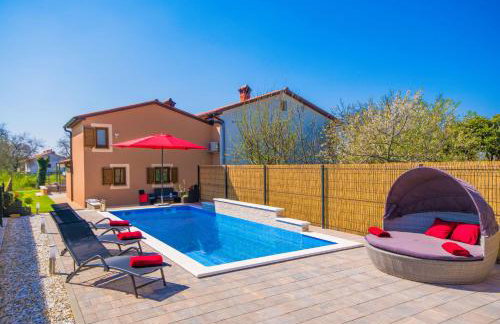 Villa Veronika, a cozy and charming Villa for Summer holidays - Foto 12