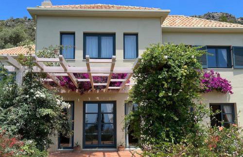 Staffed, unique and luxurious coastal villa in beautiful Anidri, Paleochora - Foto 17