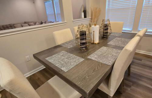 Modern Spacious Home Near the medical center, NRG, Downtown and UHD - Photo 28