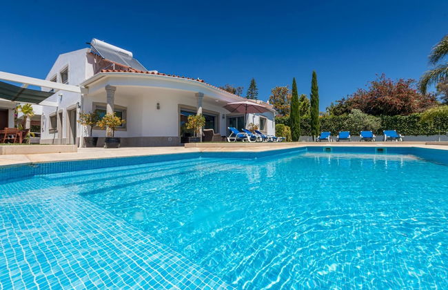 Maria in Albufeira With 6 Bedrooms and 5 Bathrooms - Photo 25