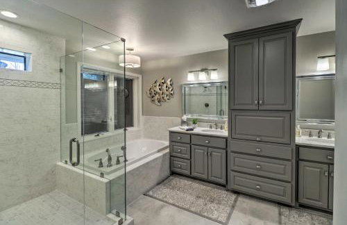 Renovated Riverfront Retreat with Deck and Grill! - Foto 19