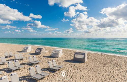 Chic 2BR Apartment Gym & Balcony Views - Foto 63