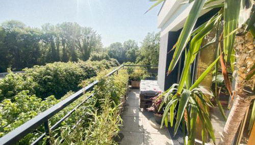 L'Olympique: appartement cosy, vue canal grande terrasse et parking - Foto 5