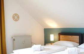 WEINBERGBLICK im Haus FREY - 3 Schlafzimmer ,Küche, 2 Bäder, 2 Balkone, Parkplatz direkt vor der Tür - Foto 41