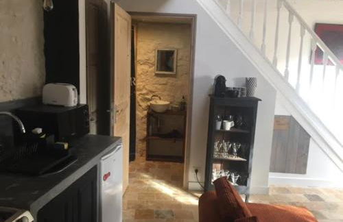 Charmante maisonnette en duplex au pied du Château - Foto 2