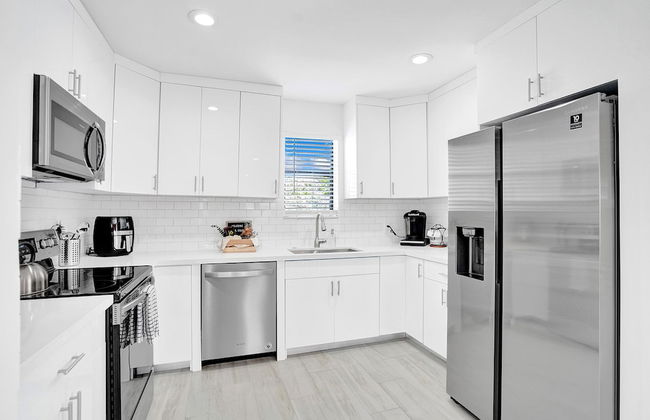 The Zen Suites - Photo 41