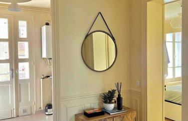 2-Bed Room Cosy Apartment - Central Location - Foto 8