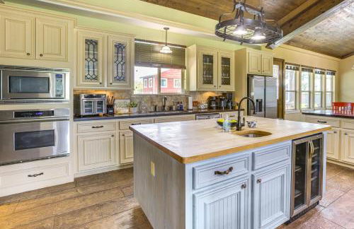 Lazy River Retreat in Cypress with Backyard Oasis! - Foto 9