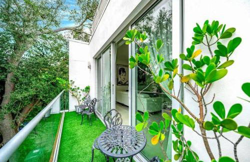 Luxury Mansion, Game Room, Pool, Rooftop, Skyline, Walk to Las Olas - Foto 11