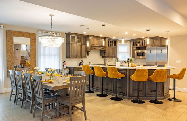 Spacious 6BR Beach Home With Elevator Decks - Ideal for Family Holidays Winter Escapes - Foto 3