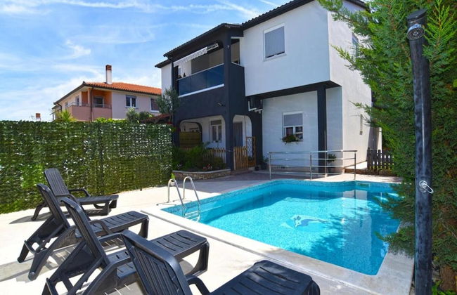 Bright Studio Apartment With Pool View - Foto 12