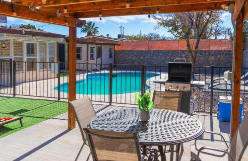 Private Pool Retreat Steps from Album Park - Foto 1