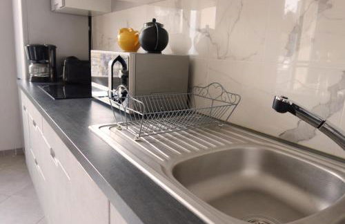 Bel appartement avec grande terrasse sud - Photo 11