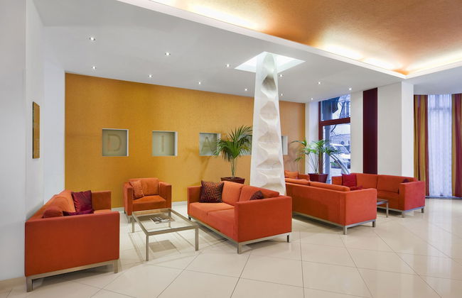 Mamaison Residence Diana - Photo 2