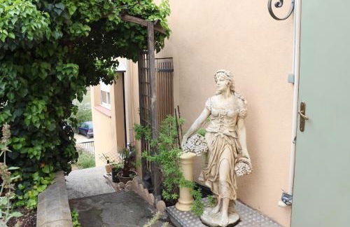 Estaque Cozy nest with a magical view of the sea - Foto 26