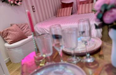 LOVE Room - Balnéo - Ciel Etoilé - Free Wifi - Netflix - Hyper Centre - Foto 12