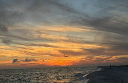 Pensacola Beach Gulf-Front 2BR Condo with Pool & Hot Tub - Photo 46