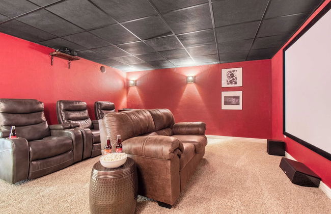 Lucky Bill by Avantstay Lake Views, 15mins to Park City Mtn - Photo 3