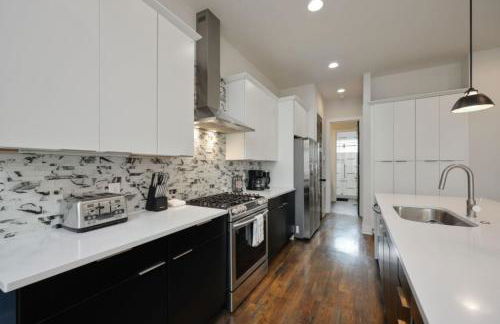 Blue Horizon - Hot Tub - Dual Rooftop Balconies - Foto 17