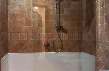 Tranquil & Modern Apartment outside ZTL - Foto 16