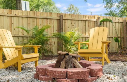 BeeKeeper's Inn - Beautifully Renovated 1929 Bungalow with 2 Bedrooms on Brick Street near Tampa's Attractions - Foto 25