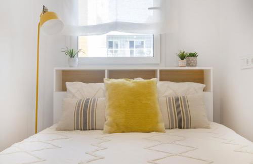 Seafront Apartment in Calella with Beach Access - Photo 21