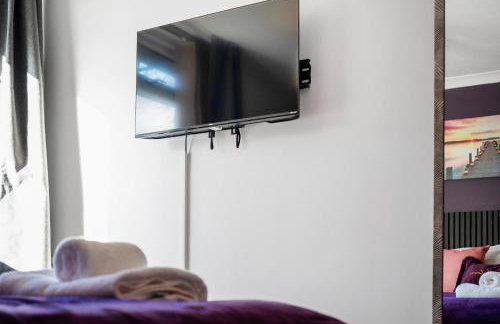 NEW! 4BR in Stafford Place - Foto 17