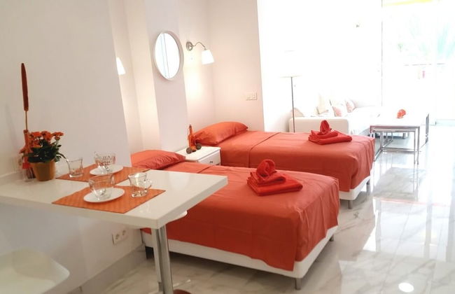 Santa Catalina Beach Flat by Canary365 - Photo 7