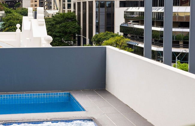 Oaks Brisbane on Felix Suites - Photo 1
