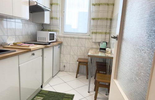 Apartament Bazyliańska - 100m do Metra "Bródno", 20 minut do centrum Warszawy - Foto 25