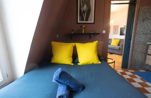 APPARTEMENT CHALEUREUX ARTISTIQUE QUARTIER GARE DU NORD - GARE DE L'EST et GRANDS BOULEVARDS - Foto 9