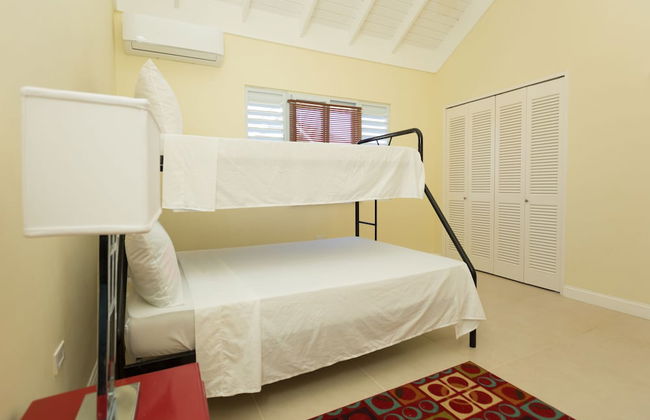 Ocho Rios Villa at Coolshade III - Photo 7