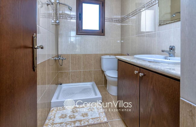 Away-from-it-all, Exceptional Sea Views Sleeps 10 - Foto 30