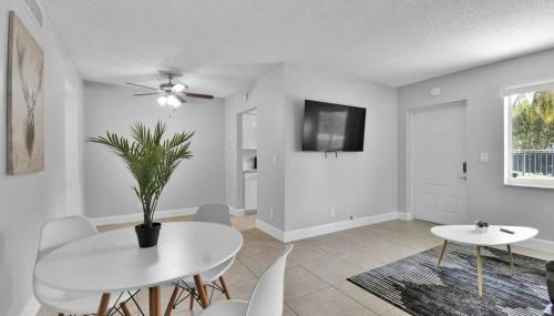 Stylish Hideaway Pool Downtown Boca - Foto 4