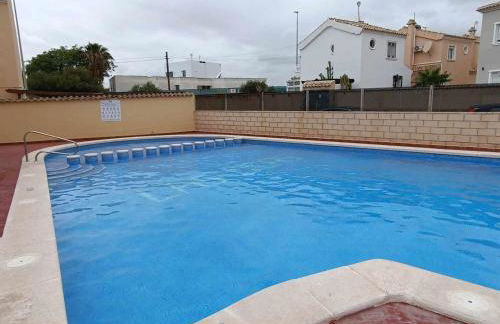 Casa del sol, Las Ocas urbanizacion,2 bedrooms , 2 bathrooms,solarium ,nice swimming pool and barbecue - Foto 3