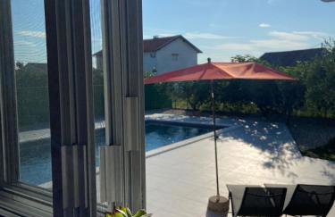 Gabriella House - Photo 38