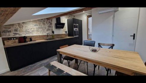 Votre Loft aux Halles de Sète - Foto 2, stove