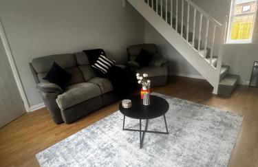 Oakleigh Way, Carlisle - 2 Bedroom, sleeps 4, Fully furnished - Photo 14
