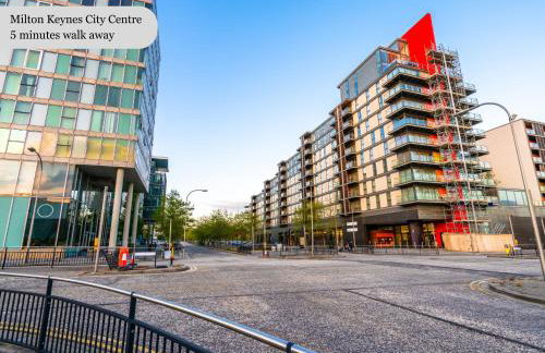 Beautiful City Centre Apartment with Free Parking, Fast-Wifi, SmartTV with Netflix and Private Garden by Yoko Property - Foto 26