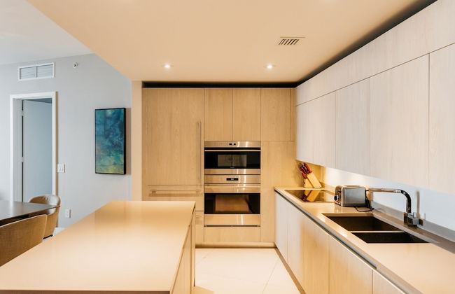 Luxury Condo with Spectacular Ocean View - Foto 8