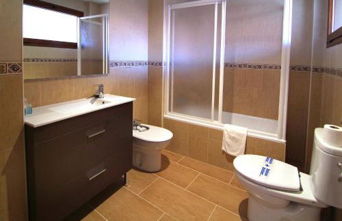 Apartahotel La Corrala - Photo 9