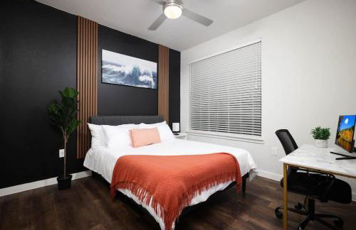 Cozy 2BR w Pool Gym Near Rvrwalk Dome Conv Ctr - Foto 3